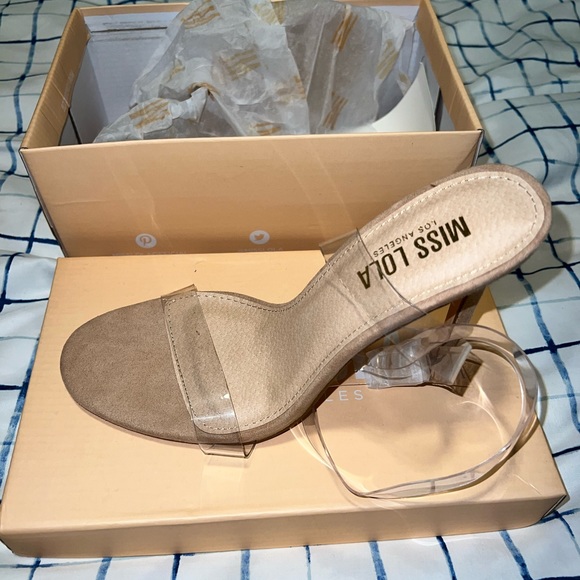 NUDE CLEAR STRAP HEELS - Picture 2 of 3